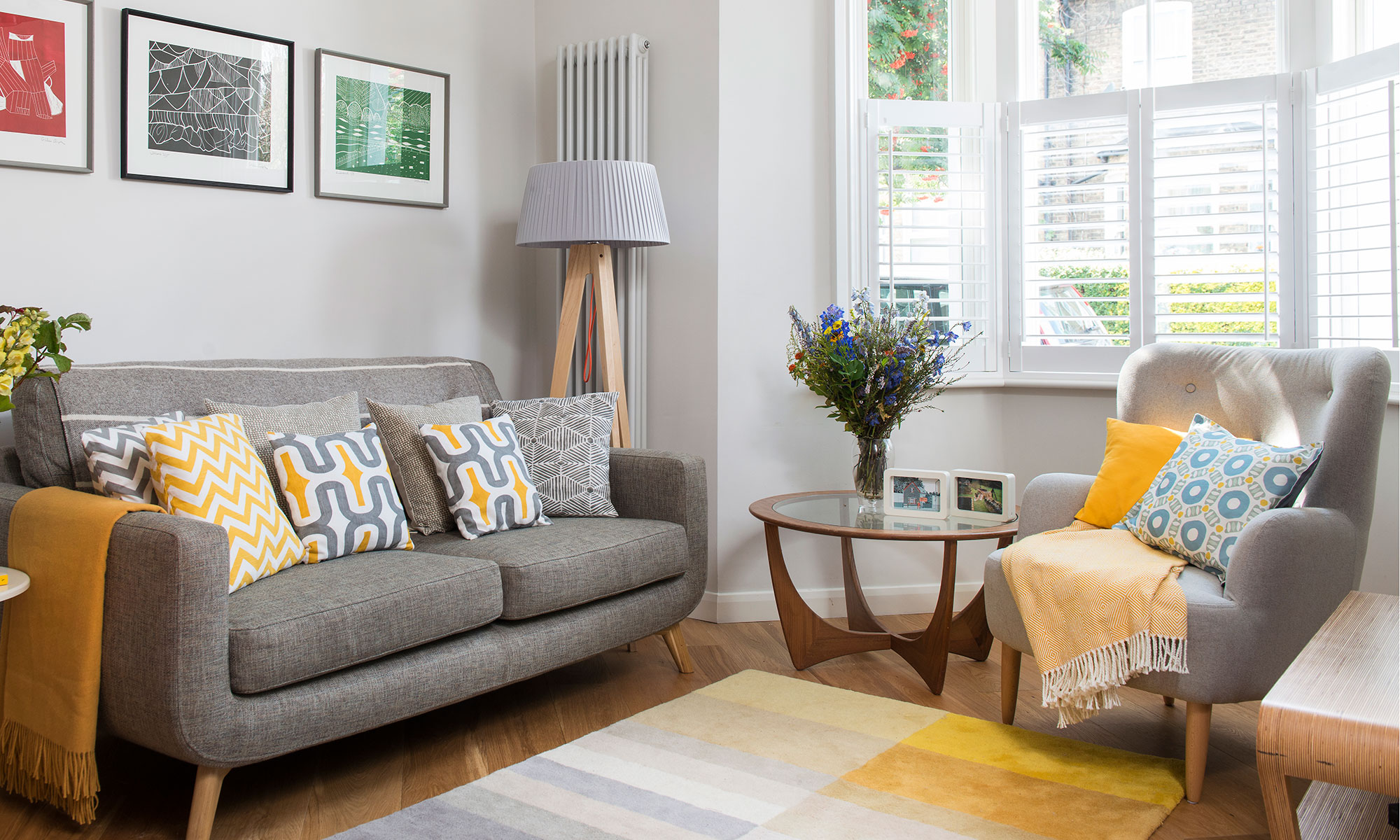 Points to remember while choosing a sofa for a small family - Homes ...