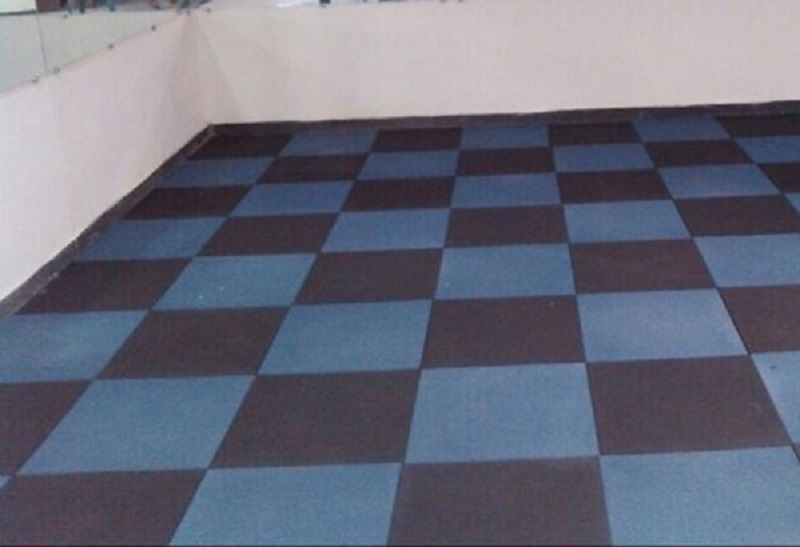 4 Ingenious Benefits Of Rubber Flooring Rubber Tiles Homes Improvements
