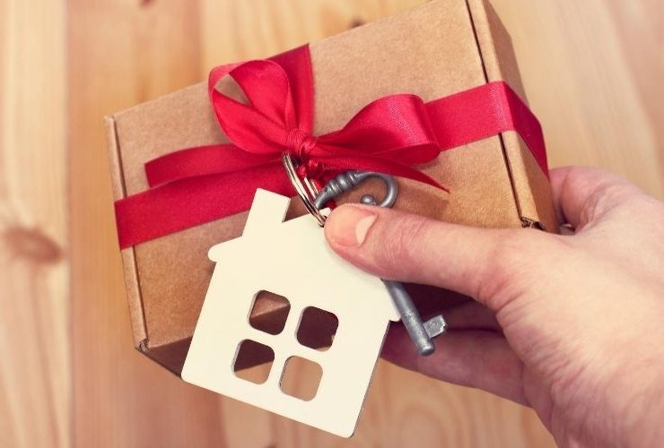 Best Gifts for New Homeowners